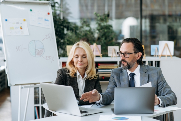 Por Qué Tu Empresa Necesita una Consultoría